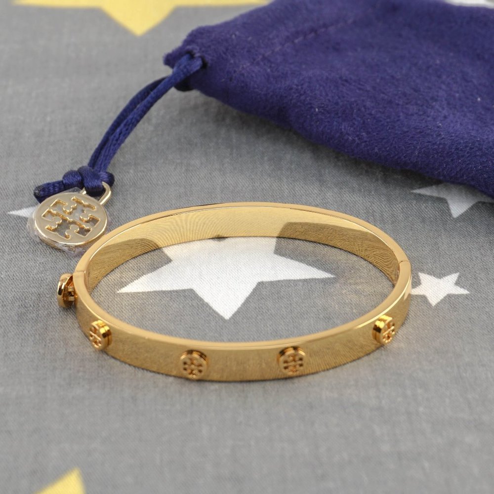 NWT Tory Burch Miller Stud 7mm Bracelet in Gold (Brand New) Medium - Picture 2 of 6